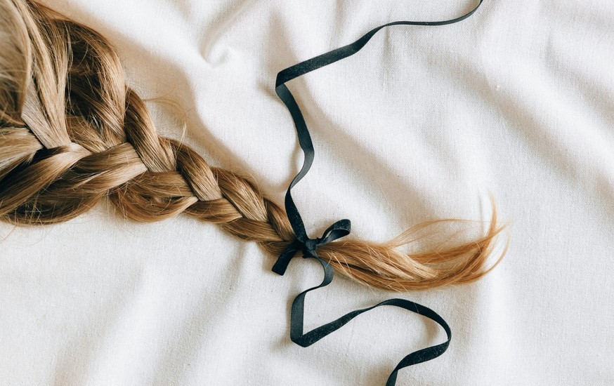 Vitaminai plaukams: kurie padeda augimui, mažina slinkimą ir stiprina plaukus?